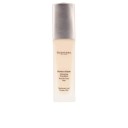 Flawless Finish Skincaring Foundation 220W